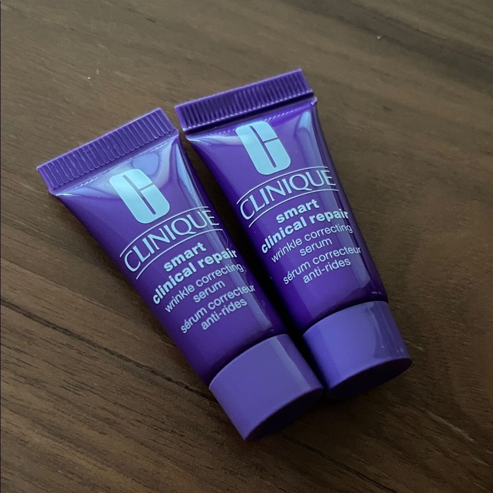 New Bundle od 2 Clinique wrinkle correcting serum 💕